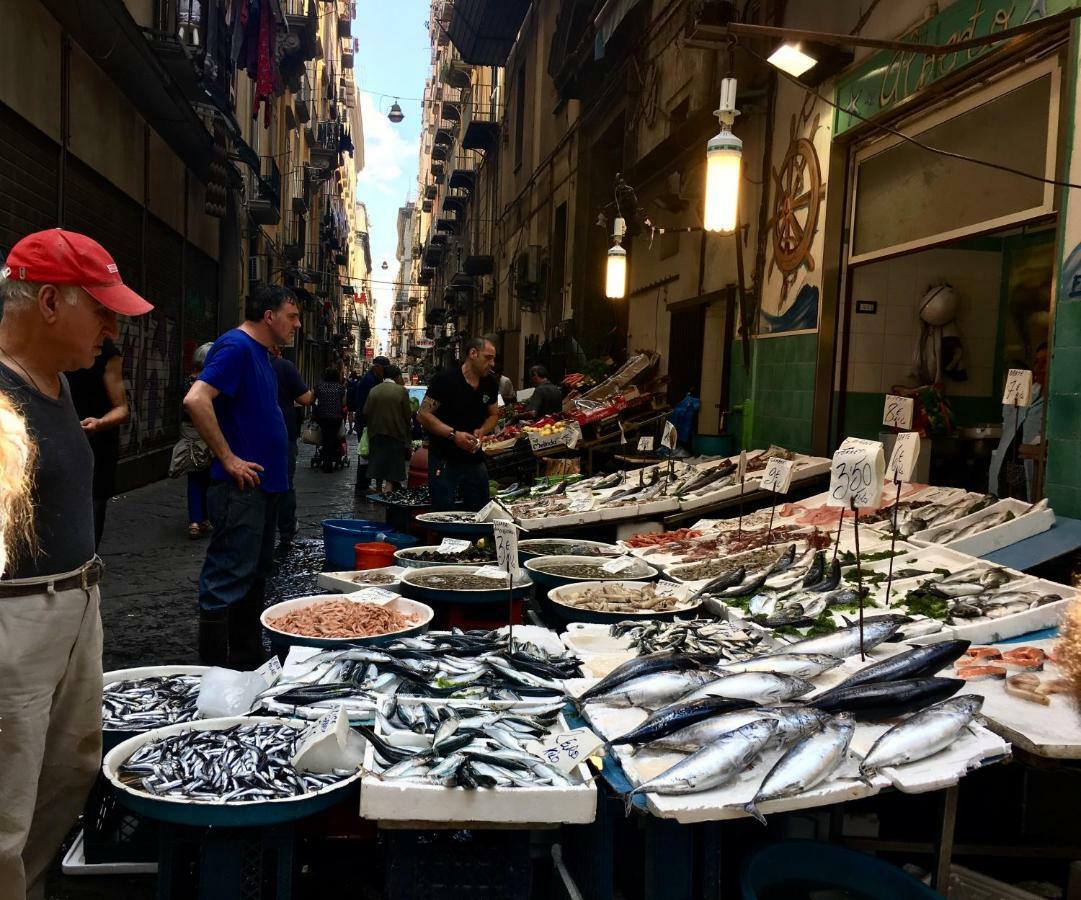 Casa G&G Pignasecca 2 Nel Cuore Di Napoli エクステリア 写真