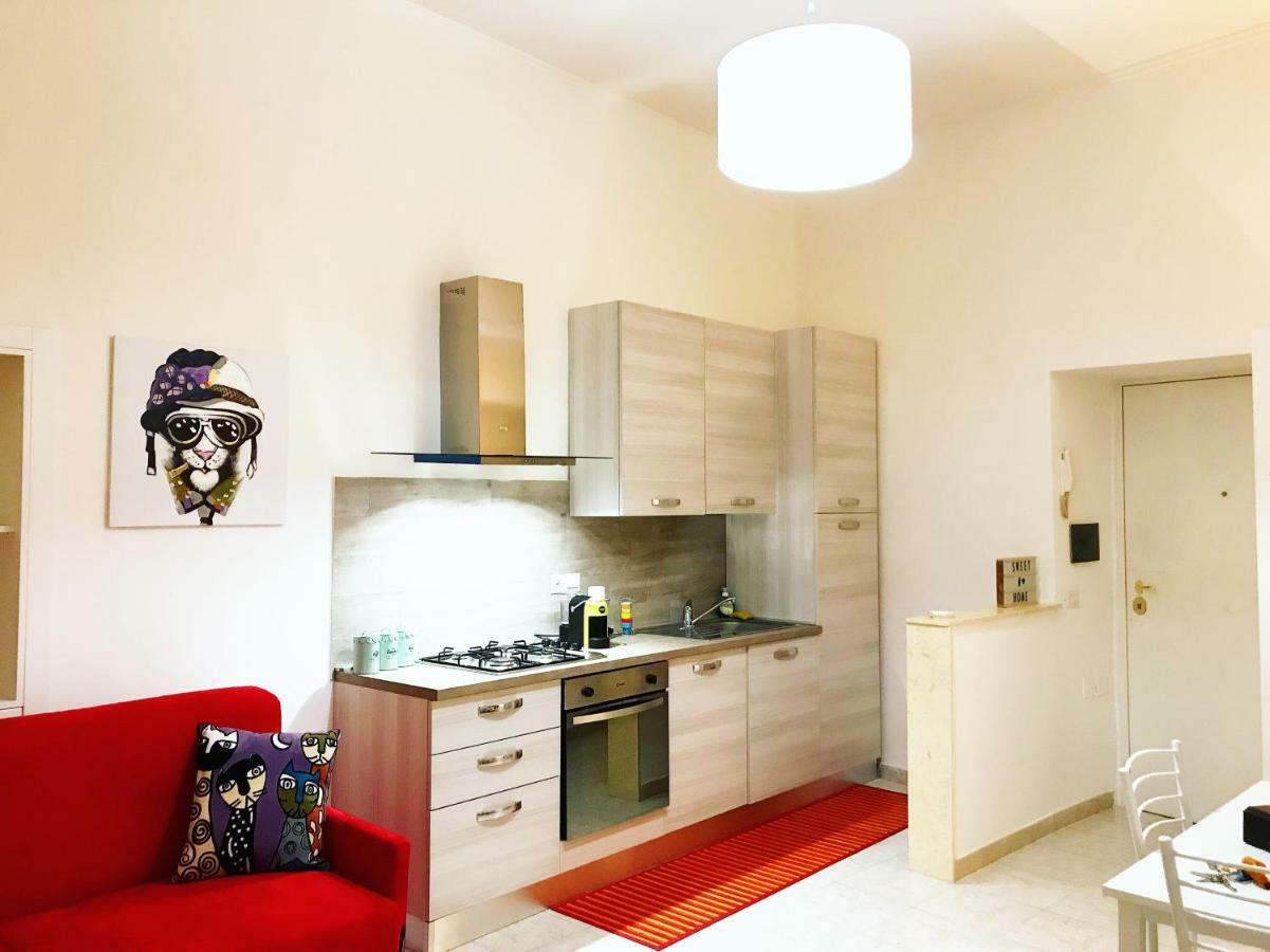Casa G&G Pignasecca 2 Nel Cuore Di Napoli エクステリア 写真