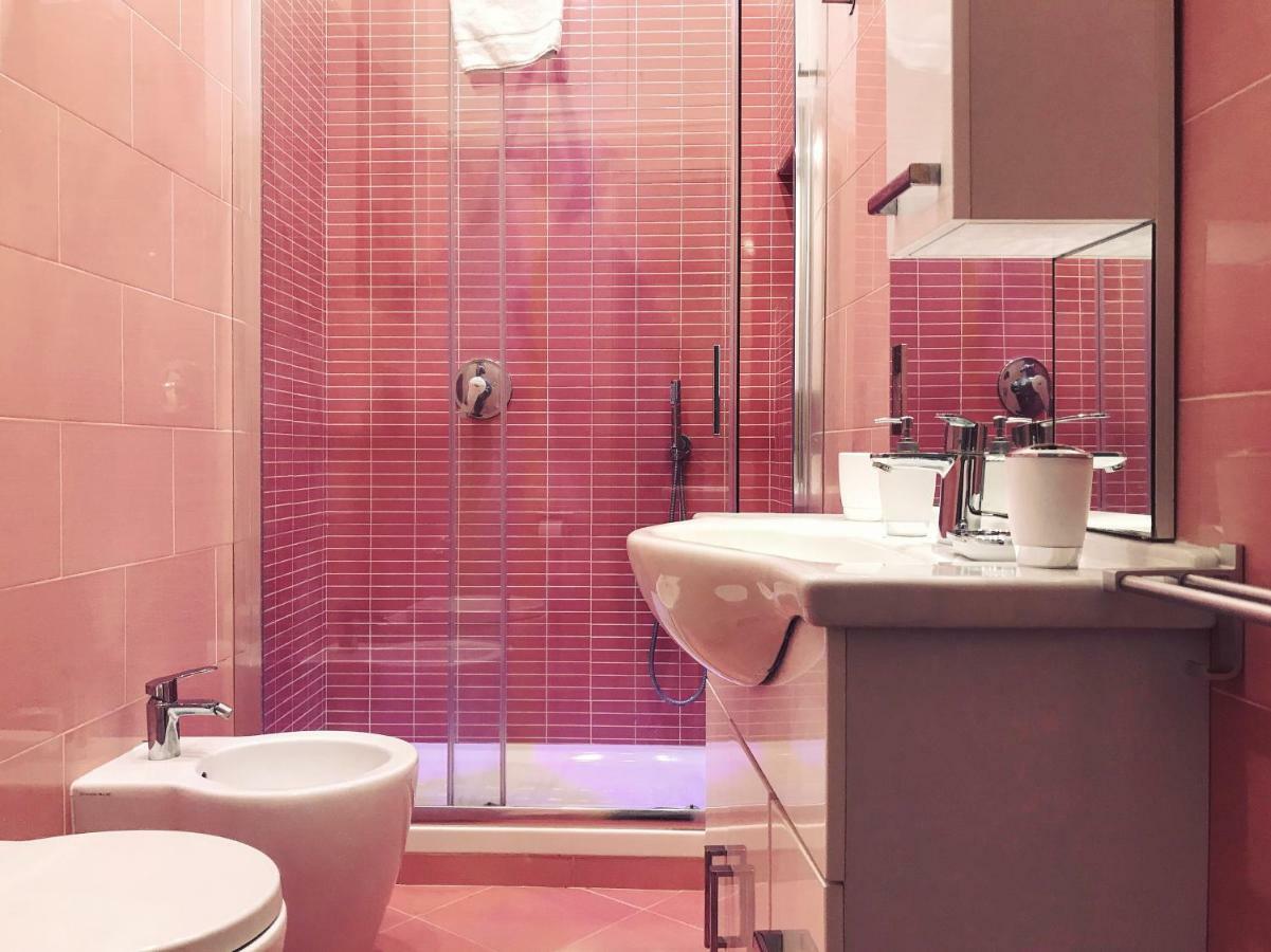 Casa G&G Pignasecca 2 Nel Cuore Di Napoli エクステリア 写真