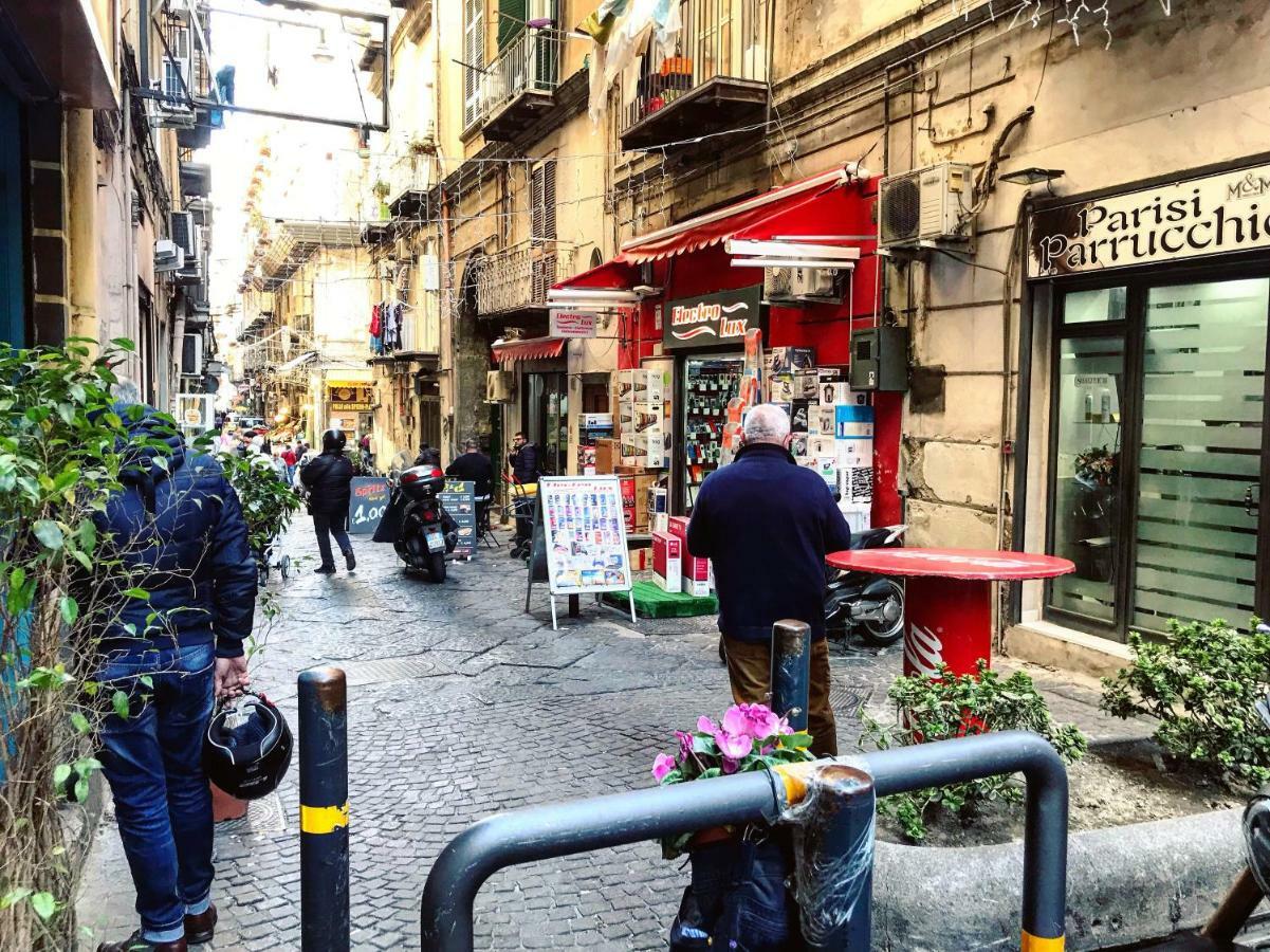 Casa G&G Pignasecca 2 Nel Cuore Di Napoli エクステリア 写真